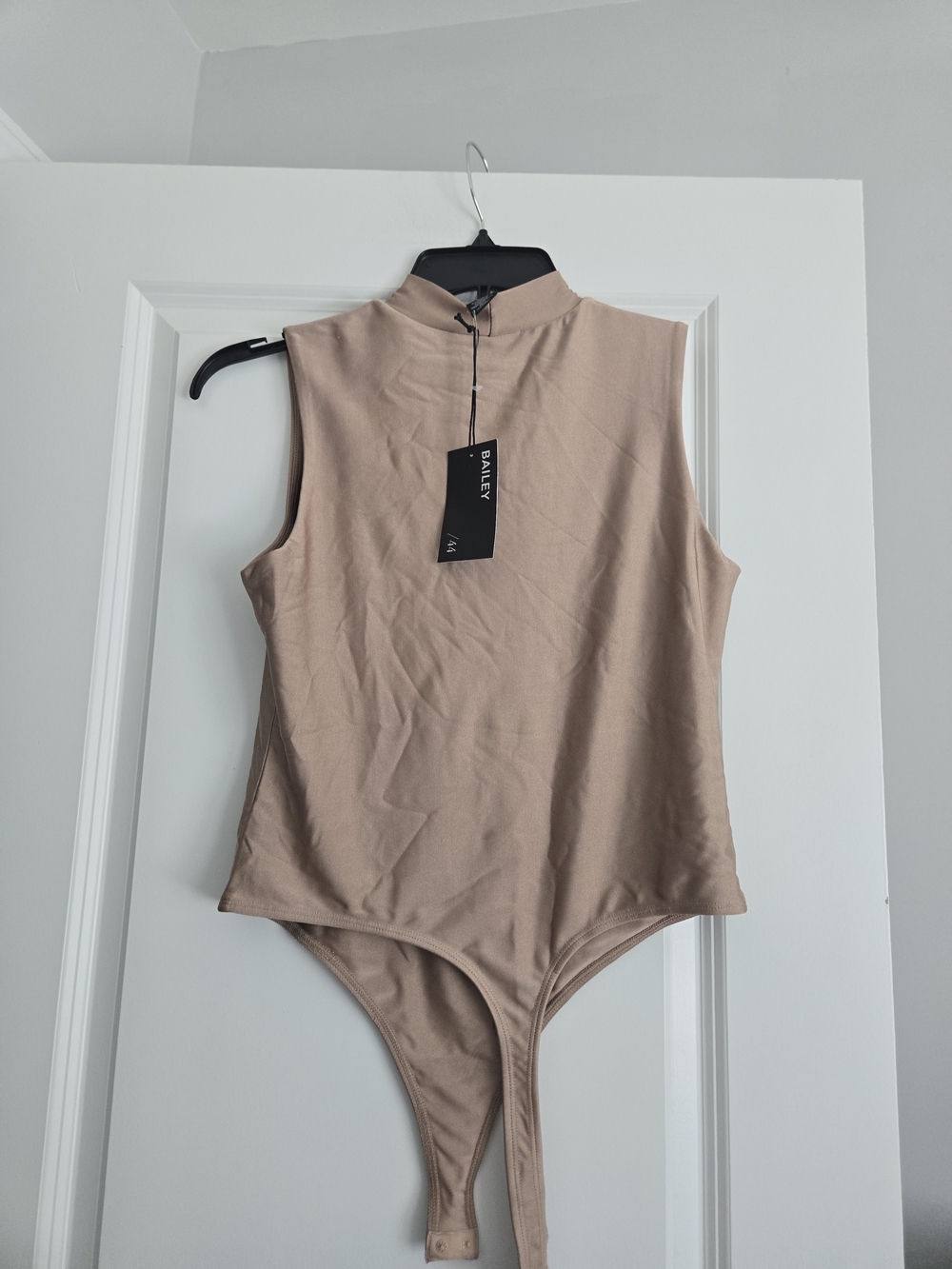 Bailey 44 Taupe Sleeveless Mock Neck  Bodysuit Large
